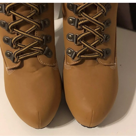 Wet Seal ~ Tan Ankle Boot Stiletto~ size 6 - Picture 8 of 16